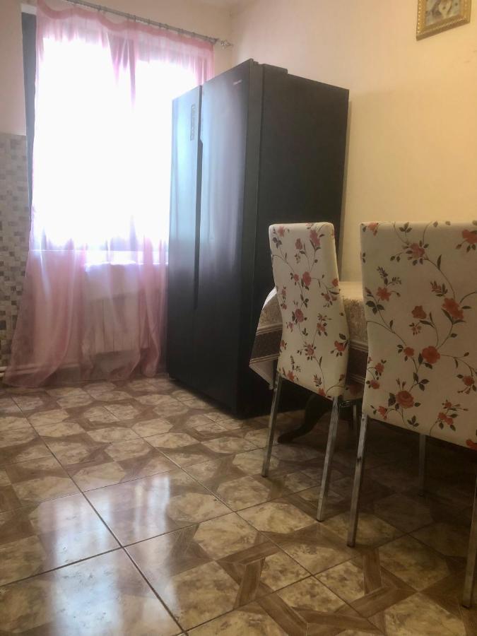 Villa Next To Victory Park Γιερεβάν Εξωτερικό φωτογραφία